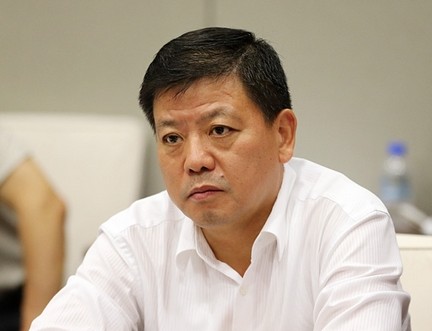 黄融