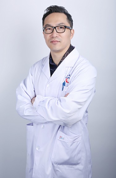 李睿（北京中医药大学第三附属医院针灸微创肿瘤科主治医师）
