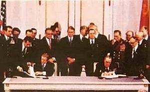 国际裁军问题