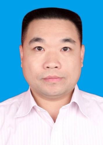 张伟平（广东省清远市连山壮族瑶族自治县人民代表常务委员会党组成员、副主任）