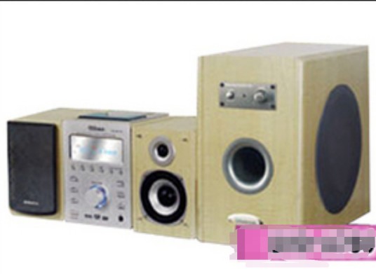 新科DVD-A760