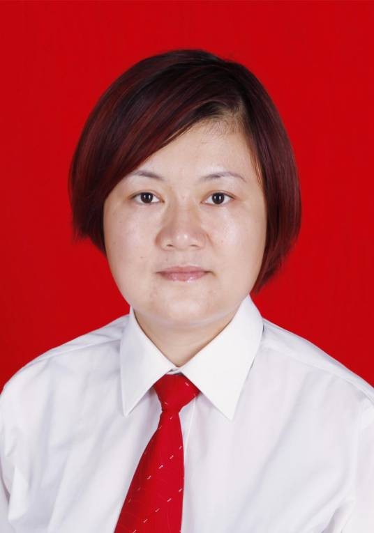 陈卓梅(广西田东县司法局副局长)