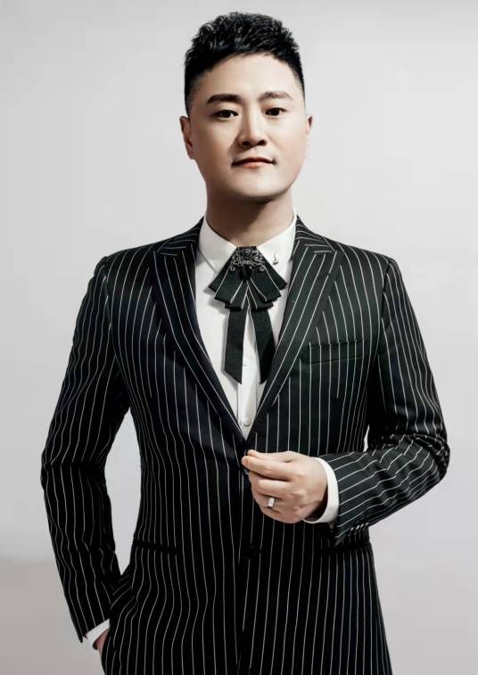 大勇(中国内地男歌手,演员、主持人)