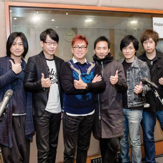 脱胎换骨（谭咏麟、五月天演唱歌曲）