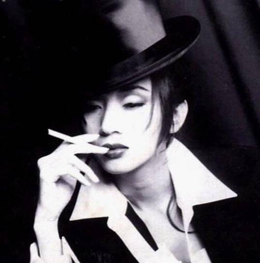 东山飘雨西山晴（梅艳芳演唱歌曲）