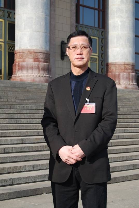 冯家春（著名书法家）