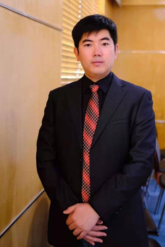 宋斌（中山大学孙逸仙纪念医院骨科副主任医师）