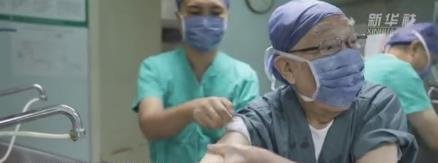 吴孟超院士留下的三颗心 致敬吴老!一路走好!
