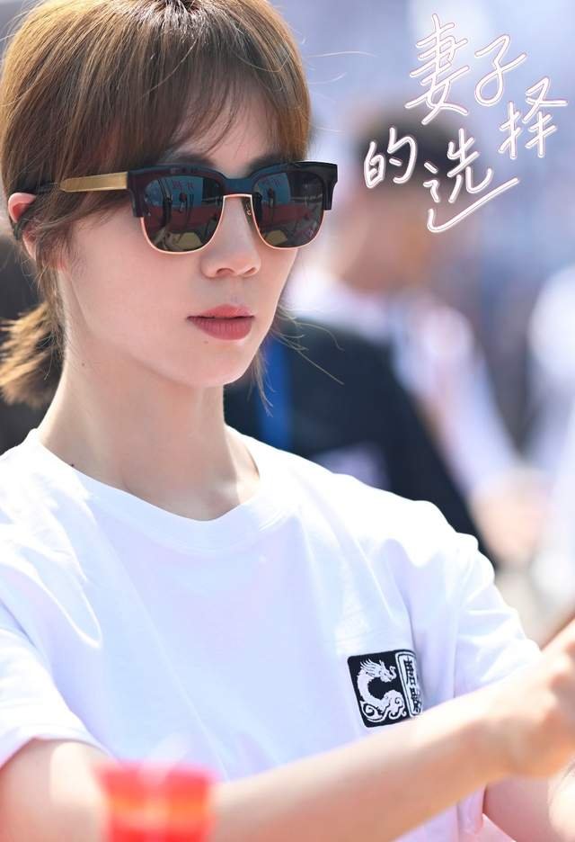 黄磊妻子孙莉时隔12年复出拍戏,状态一如当年,疑为女儿铺路,你怎么看?