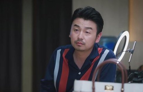 网友发现《开端》是《相逢时节》的超长预告片,这两部剧有什么联系吗?