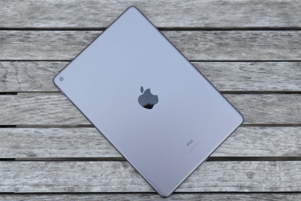 ipad9代是哪一年的