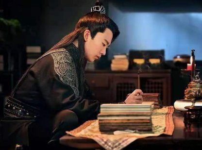 郭麒麟发长文告别《赘婿》,评论区却称他撑不起男主角颜值,对此你怎么看?