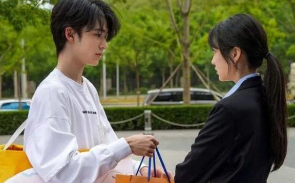 《我在他乡挺好的》结局中,许言沈子畅分手为什么相爱却不能在一起?