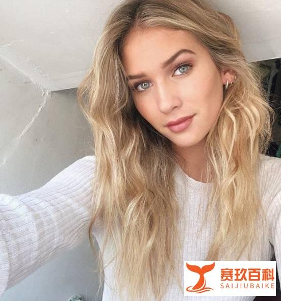 桑切斯恋情曝光!22岁金发模特女友天使面孔+魔鬼身材