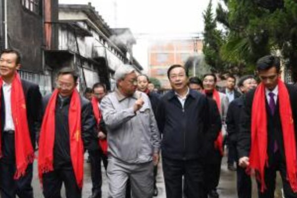 贵州省委书记龙长春去世,生前在政届的口碑如何?