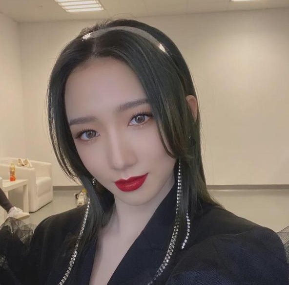 陈令韬再发长文道歉，否认孟美岐是第三者，为何网友仍然不买账？