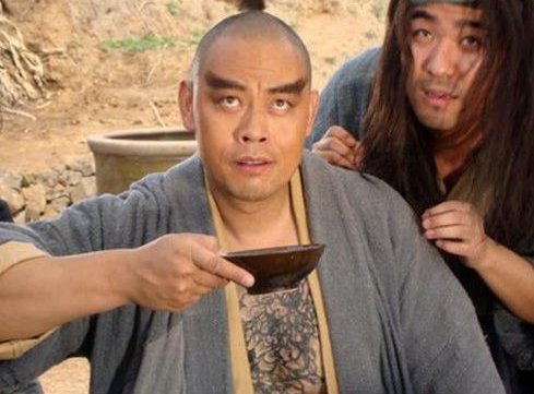 “洒家”是什么意思？水浒传中鲁智深为什么一直自称“洒家”？
