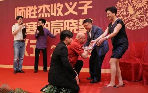 卖假药娶闺女!被赶出相声界的五姓家奴陈寒柏,还能做出什么事来?