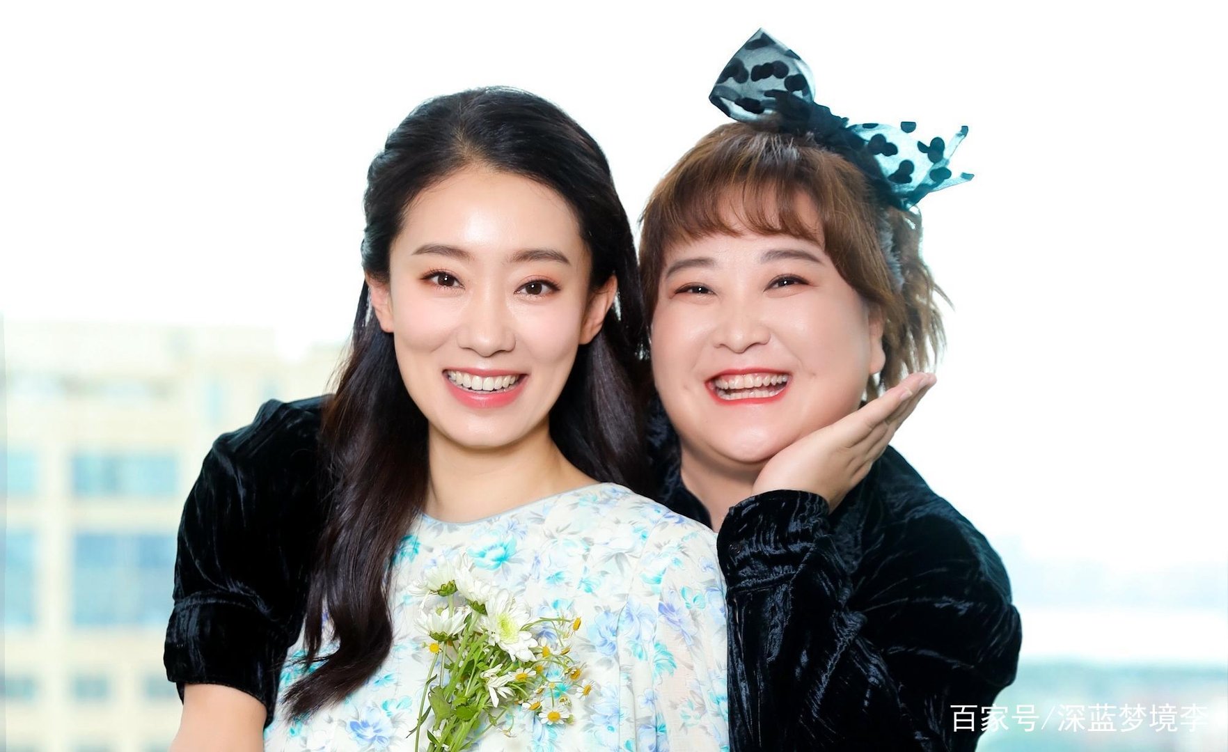 张小斐爆红，贾玲为何要力捧她？