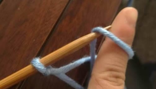 双元宝针,给男生织围巾,细线,4mm的针,大概要起多少针?