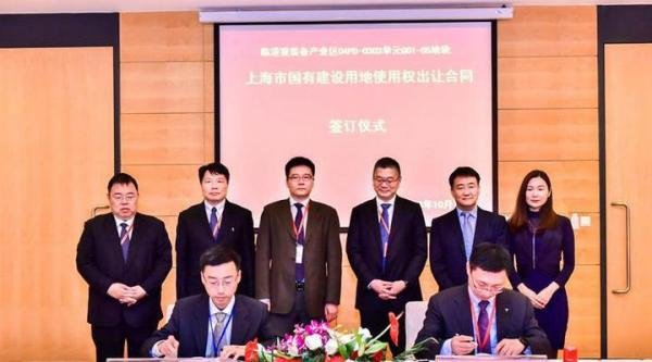 曾经特斯拉与上海的“对赌协议”放在今天看，作用似乎已经大于意义，输赢上海都不亏！