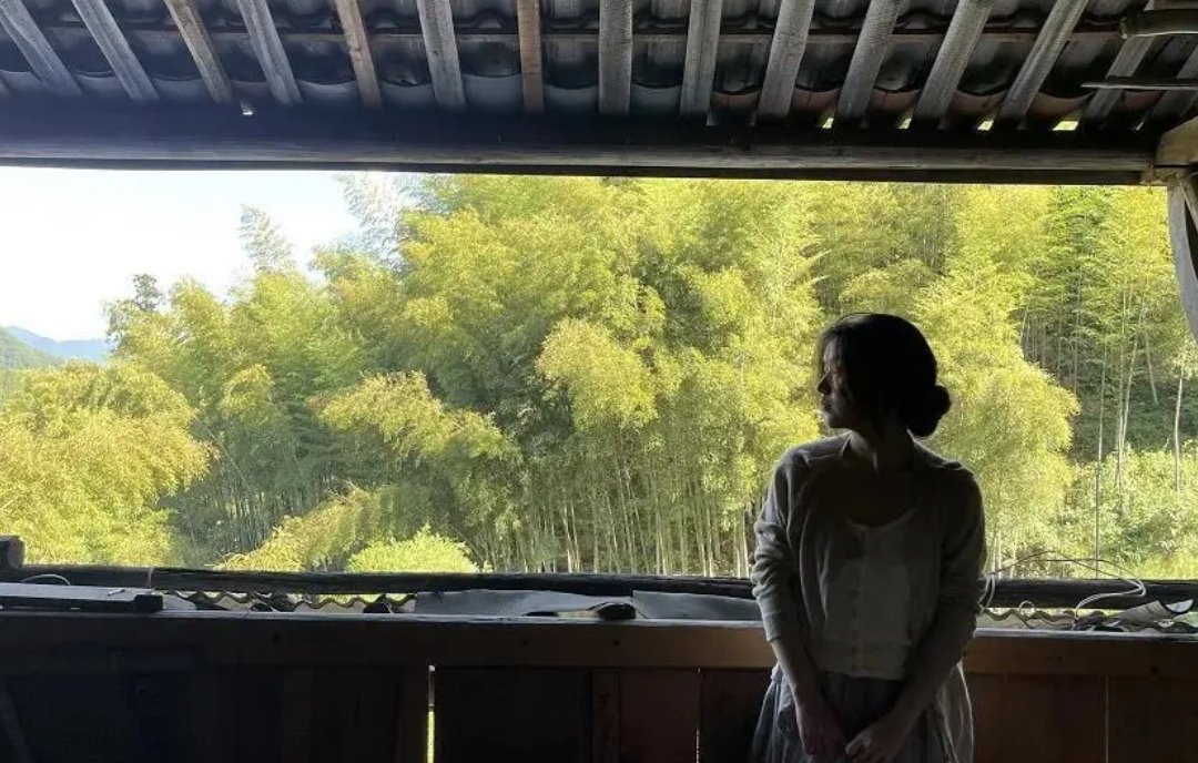 95后女孩休学后进山当农民，如何看待这种人生选择呢？