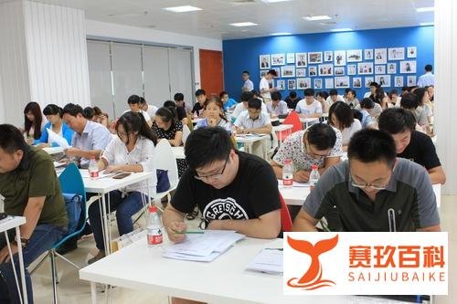 内卷躺平的简单通俗解释