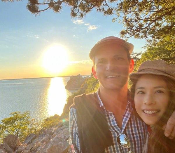 莫文蔚结婚 11 周年!与冯德伦 8 年情无疾而终,与初恋再续前缘
