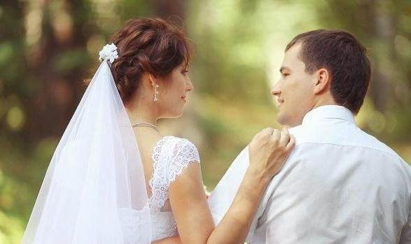 男人在背叛了女人之后,为什么还不愿意离婚呢?