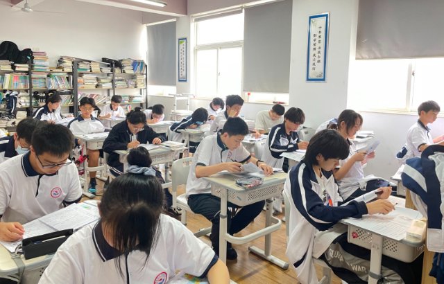 高三复读怎样办理
