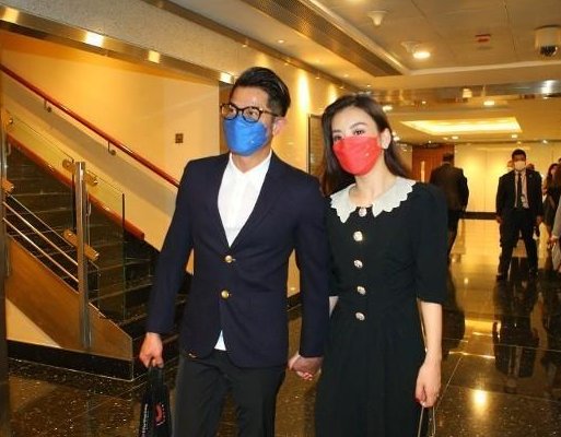郭富城与方媛合体为爱驹打气,他们夫妻二人还如新婚夫妇那般恩爱吗?