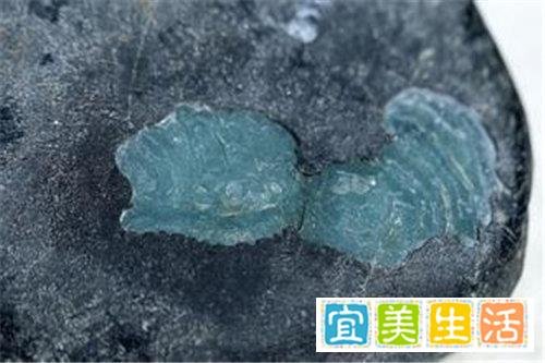 顶级老坑冰种翡翠原石价格
