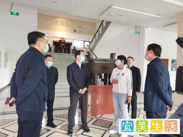 吉林市委常委、常务副市长张静辉赴田谷好芯酸菜调研指导工作