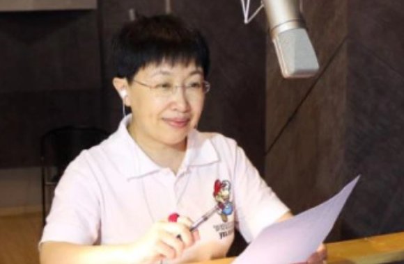 海绵宝宝的配音演员都是谁啊?