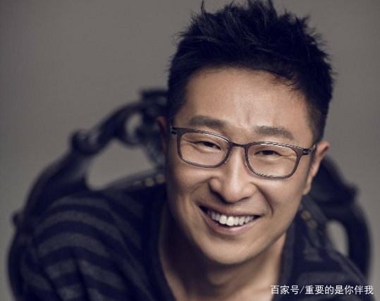 他在春晚彩排时收到儿子去世消息,无法见最后一面成他一生的痛,他是谁?