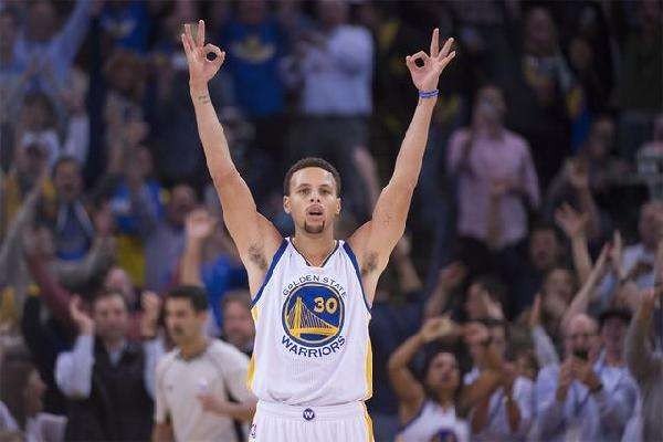 如果那些NBA的球星去打街球,他们在球场上的水平到底如何?