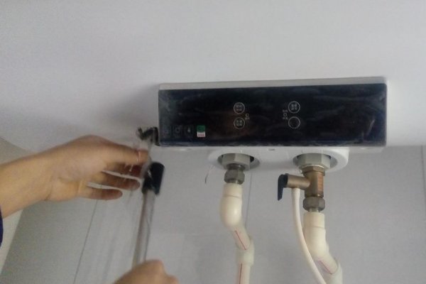 如何清理海尔电热水器水垢