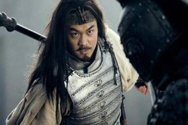 丑男，不忠不孝的小人！为何会这样描述马超？