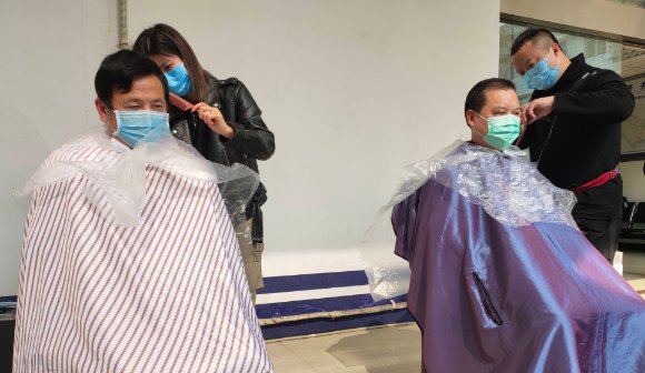杭州一理发店纹眉一根88元，被停业整顿，这家店的收费是否合理？