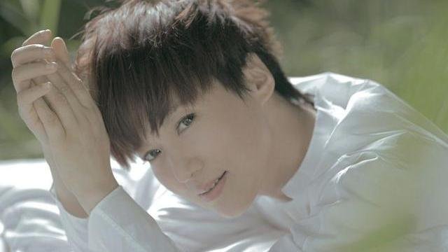 “接棒”刘銮雄?伤透秦海璐,闪婚李湘,富商李厚霖为何入佛门?