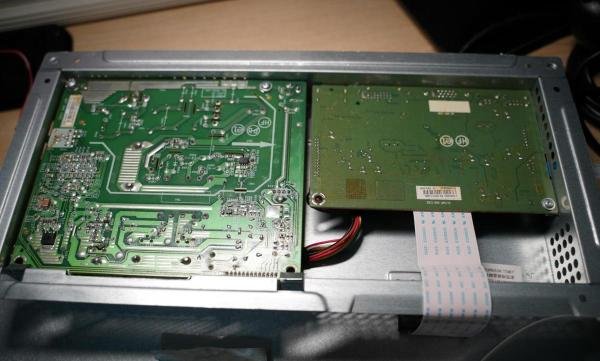 自己动手,修复戴尔U2312HM显示器通电不亮故障