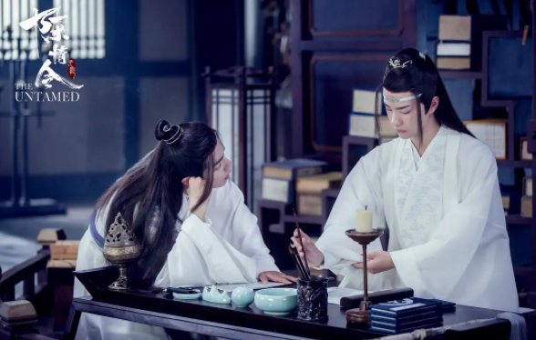 肖战参演的电视剧《斗罗大陆》是在《陈情令》之前还是之后拍的?