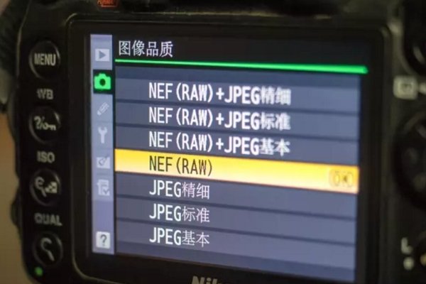 尼康d7000怎么样设置相机做延时拍摄?