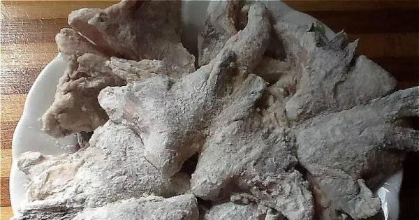 怎样做出家常菜系列之椒盐鱼下巴