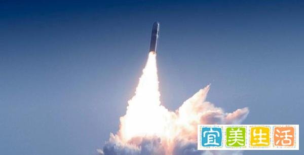 在警告普京？拜登释放危险信号：一旦美遭到攻击，首先使用核武器