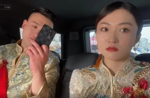 新郎娶到相恋7年女友泪洒婚礼,爱情长跑后走进婚姻,是一种什么感受呢?