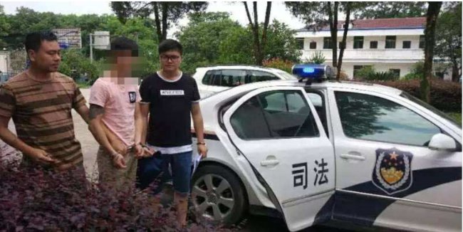 缓刑监外执行人员用不用每月给法院写一份思想汇报