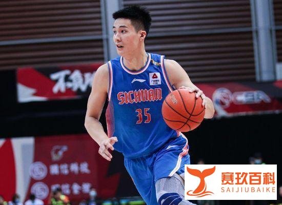 朱松玮为什么不回CBA打球？不仅是6倍薪资差距，还有这个原因