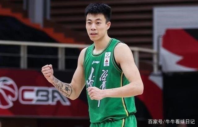 易建联和张震麟的菜鸟赛季比起来，到底谁更强一些？