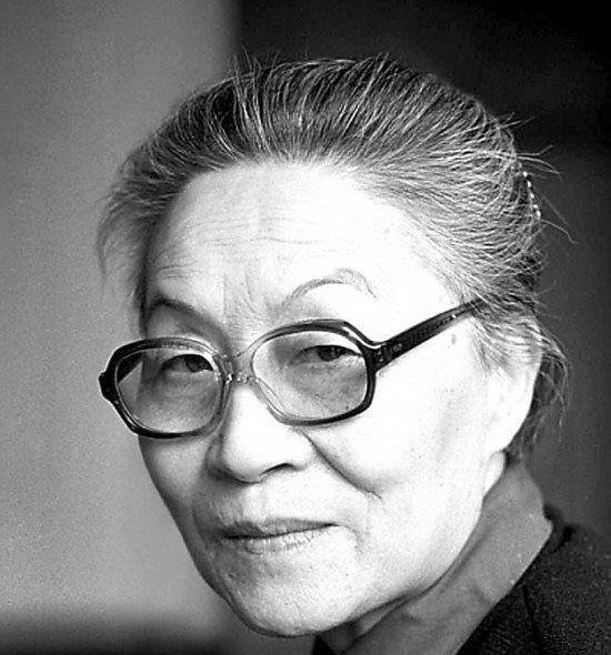 宋庆龄明明是女士,为什么被称为“先生”?